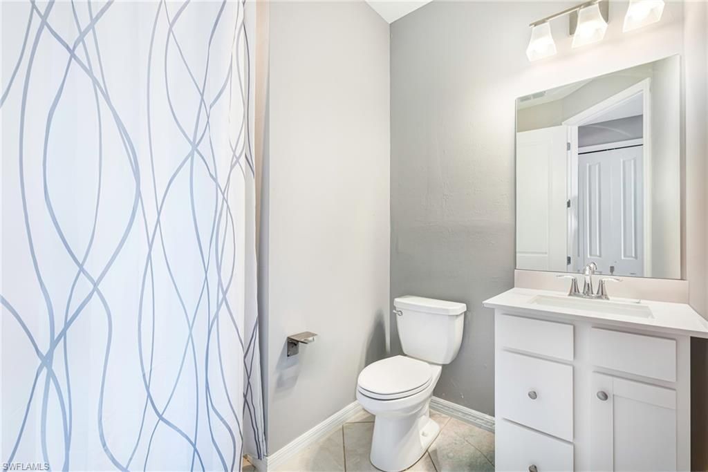 1262 N Gator Cir, Cape Coral, FL 33909 Photo