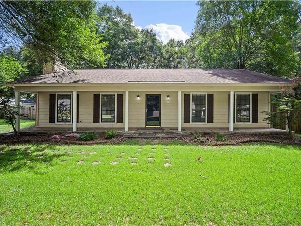 8695 Rosalene Street W, Grand Bay, AL 36541