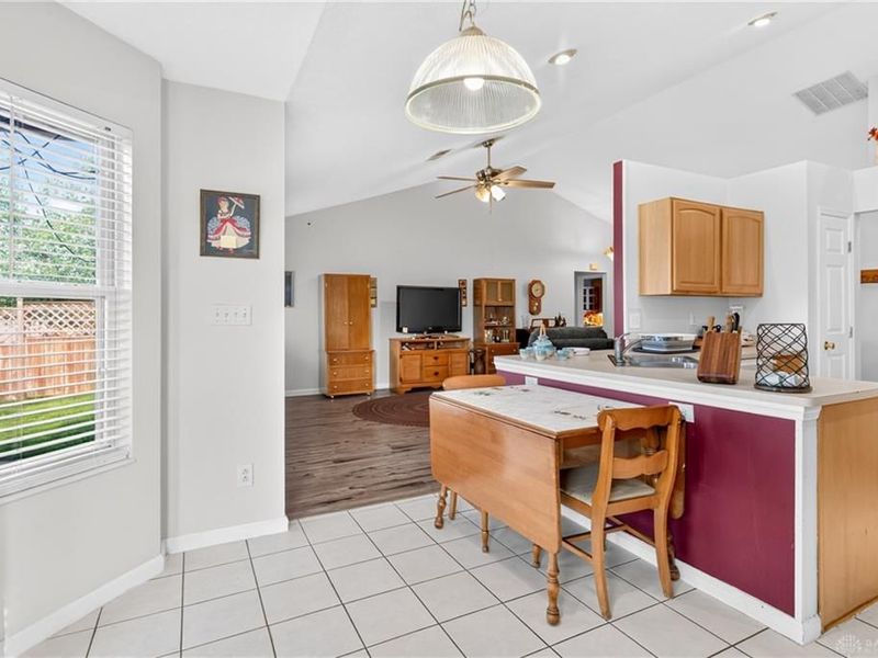 1034 Meadowrun Road, Englewood, OH 45322 Photo 15