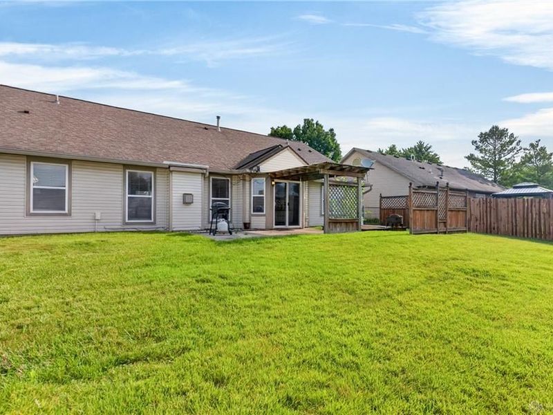 1034 Meadowrun Road, Englewood, OH 45322 Photo 38