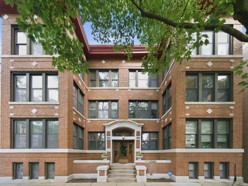 Main Photo