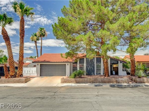 4009 Camas Court, Las Vegas, NV 89103