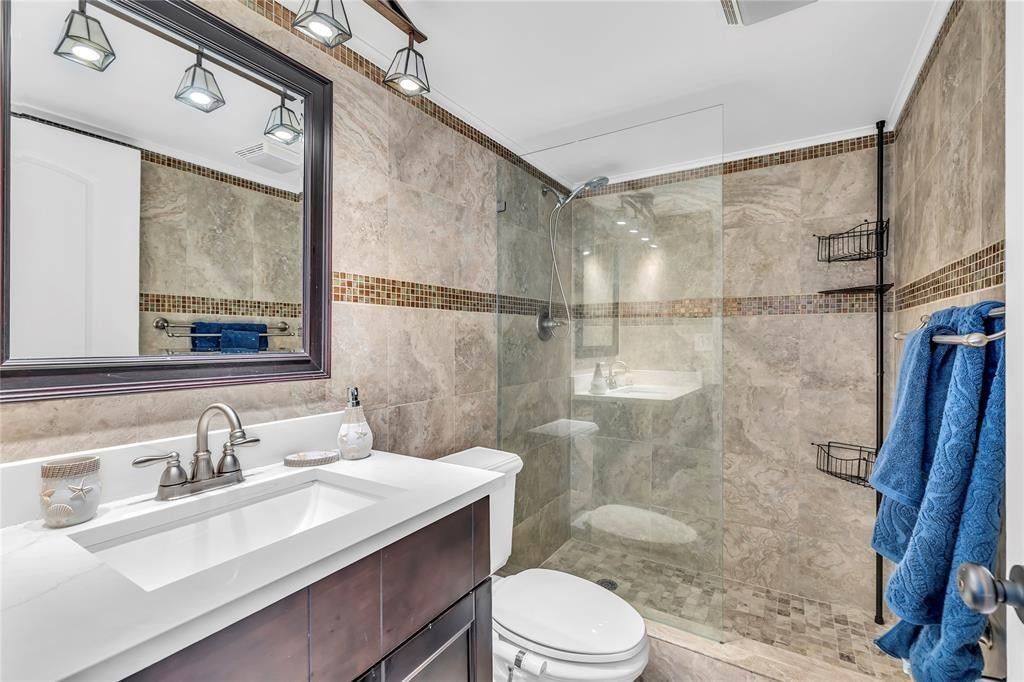 3150 NE 48th Court, Unit 204, Lighthouse Point, FL 33064 Photo