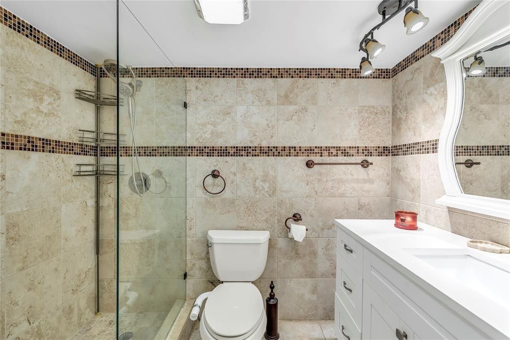 3150 NE 48th Court, Unit 204, Lighthouse Point, FL 33064 Photo