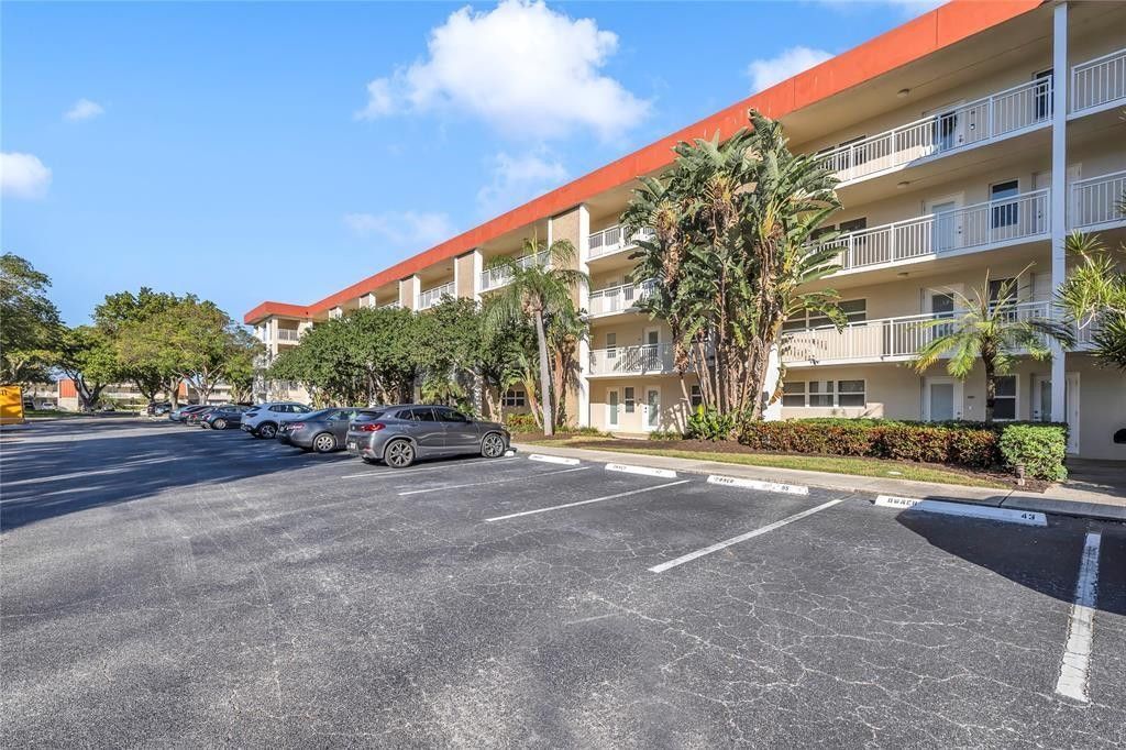 3150 NE 48th Court, Unit 204, Lighthouse Point, FL 33064 Photo