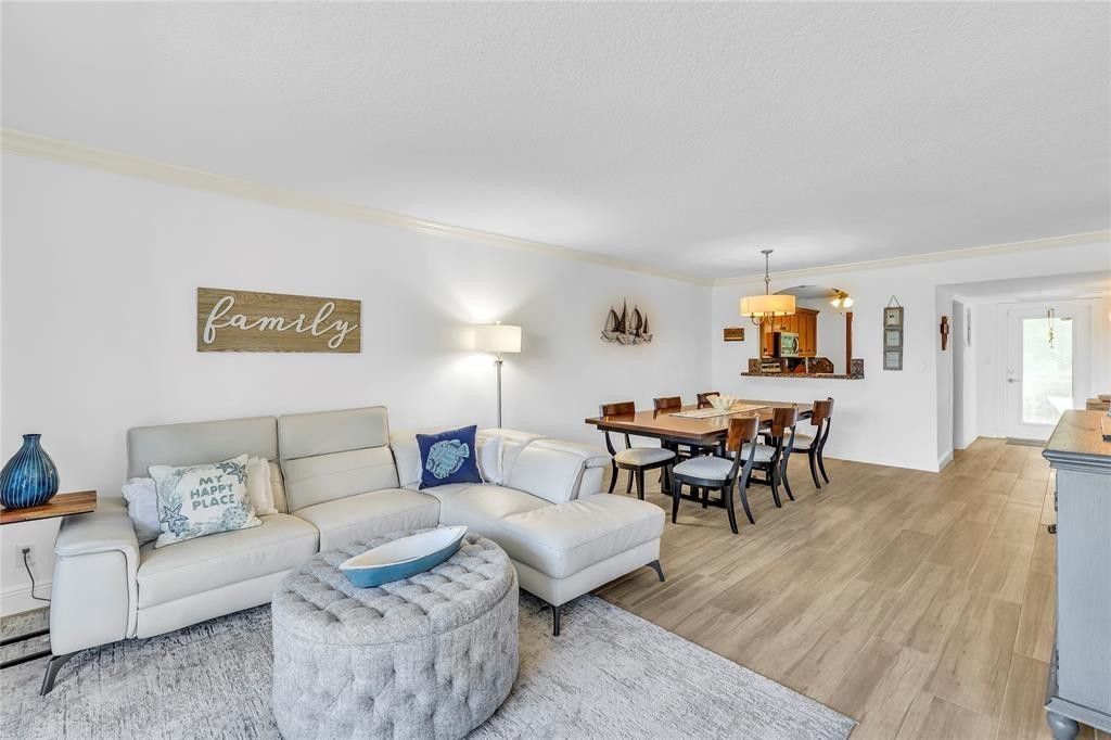 3150 NE 48th Court, Unit 204, Lighthouse Point, FL 33064 Photo