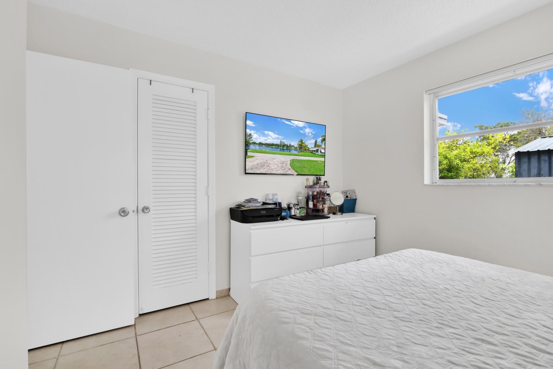 1869 NW 46th Street, Tamarac, FL 33309 Photo