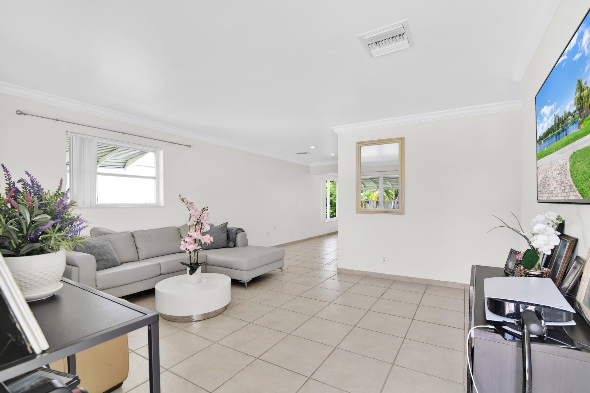 1869 NW 46th Street, Tamarac, FL 33309 Photo