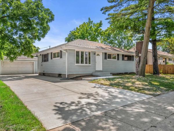 6105 W Arizona COURT, Milwaukee, WI 53219