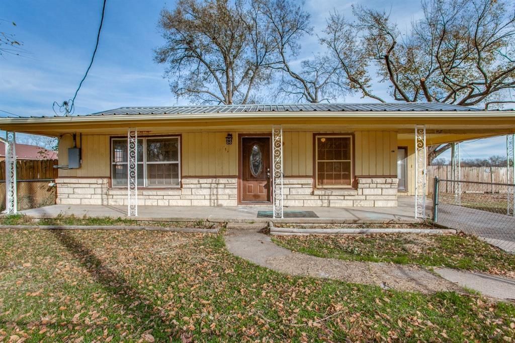 911 Clark Street, Greenville, TX 75401 Main Photo