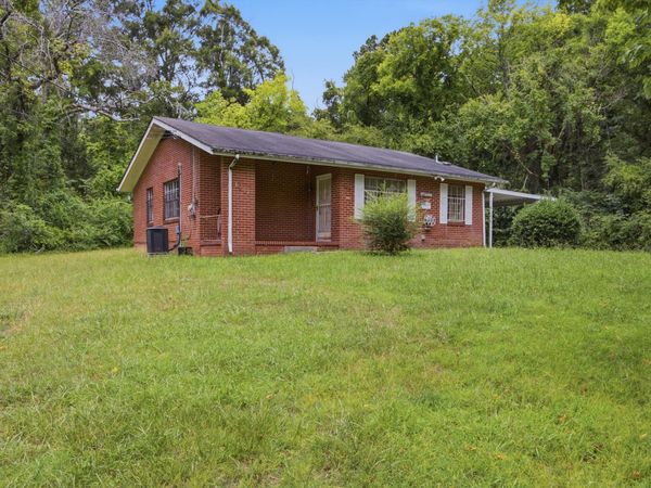 1941 Greenwood Road, Chattanooga, TN 37406