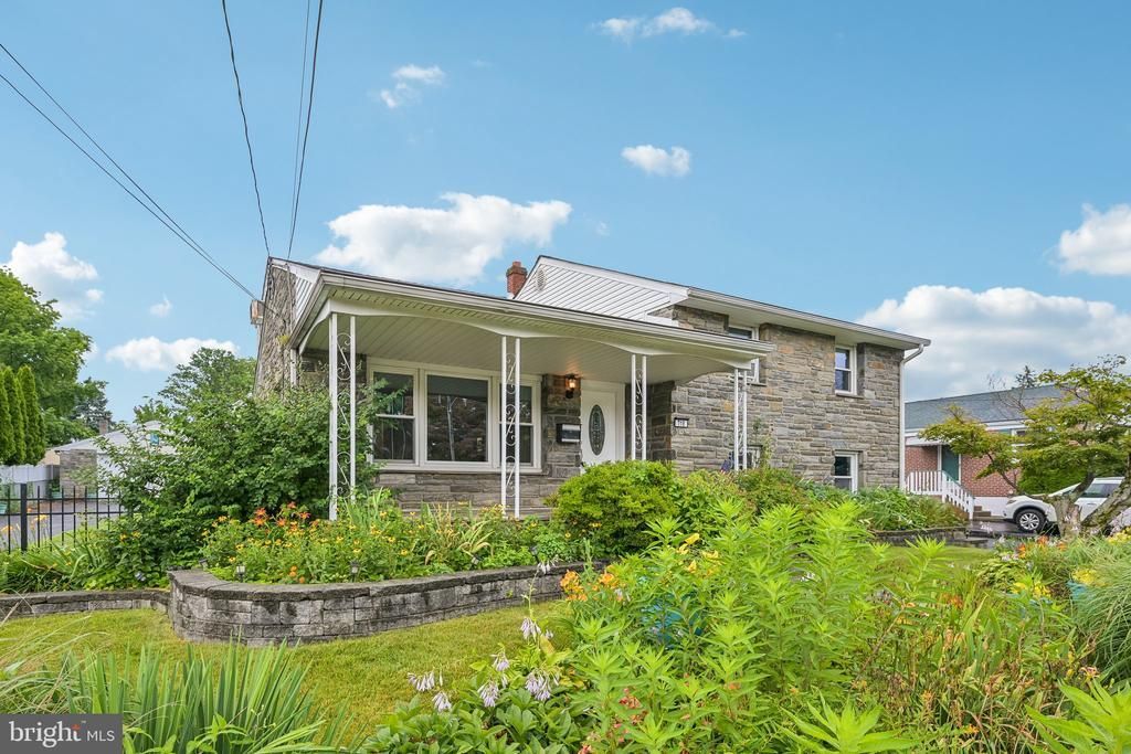 718 AGNES AVENUE , MORTON, PA 19070