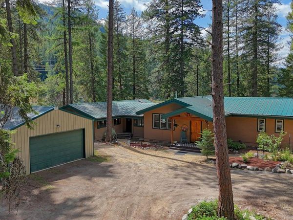 241 Pend Oreille Homes Rd, Newport, WA 99003