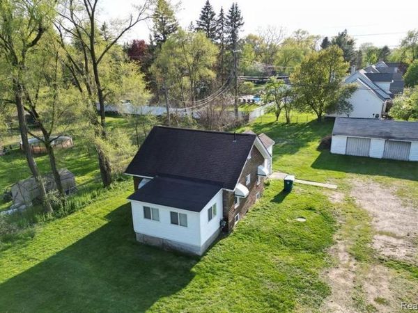2365 Welch Road, Commerce Twp, MI 48390