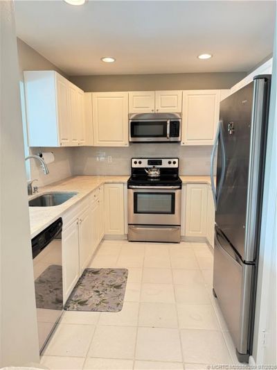 5639 SE Foxcross Place , Stuart, FL 34997 Photo