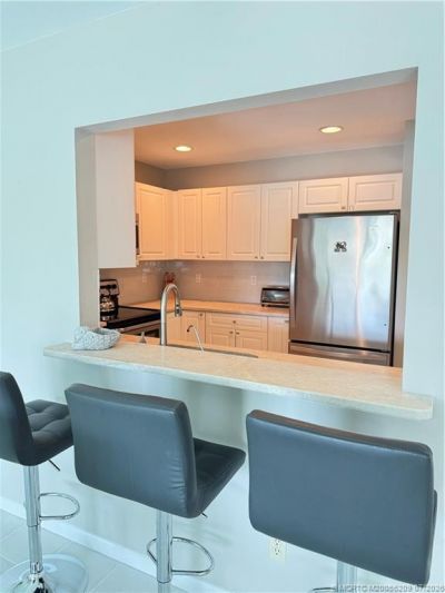 5639 SE Foxcross Place , Stuart, FL 34997 Photo