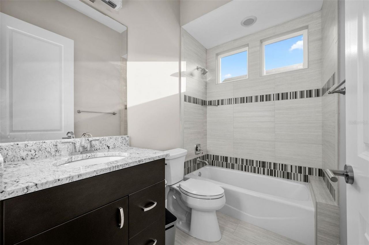 4074 NW 63rd Street, Gainesville, FL 32606 Photo