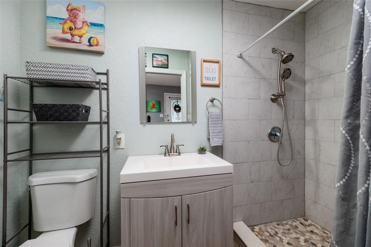 1220 56th Avenue N, Saint Petersburg, FL 33703 Photo