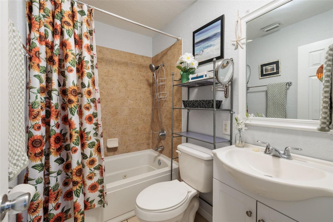 1220 56th Avenue N, Saint Petersburg, FL 33703 Photo