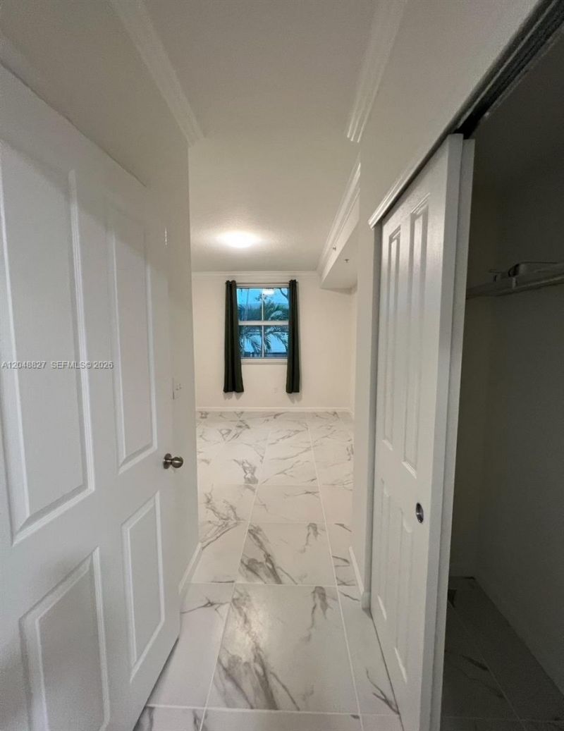 9172 Collins Ave , Unit 214, Surfside, FL 33154 Photo