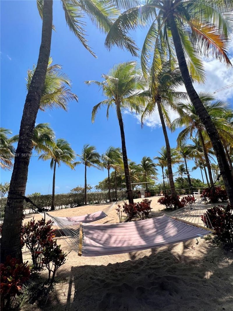 9172 Collins Ave , Unit 214, Surfside, FL 33154 Photo