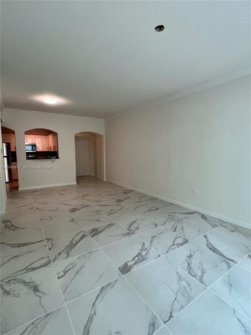 9172 Collins Ave , Unit 214, Surfside, FL 33154 Photo