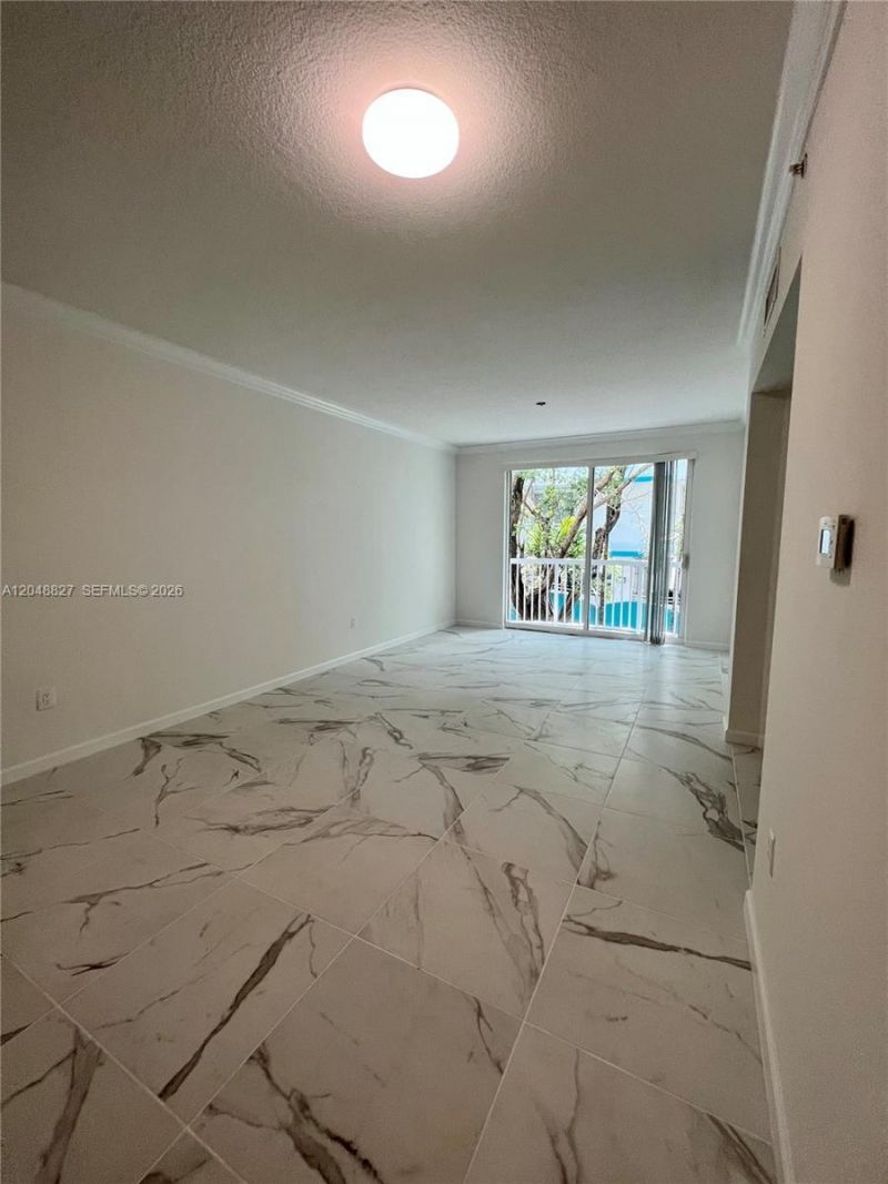 9172 Collins Ave , Unit 214, Surfside, FL 33154 Photo
