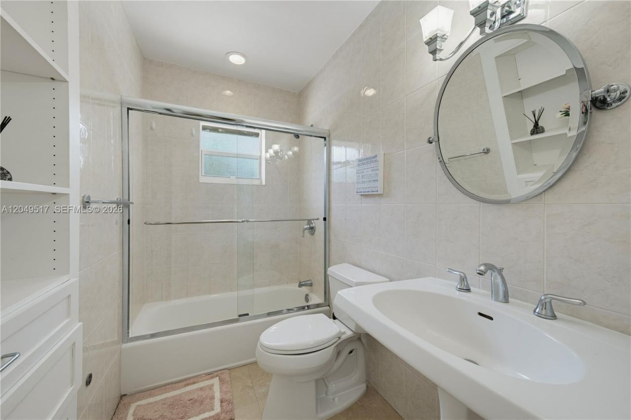 14601 Pompano Dr , Coral Gables, FL 33158 Photo