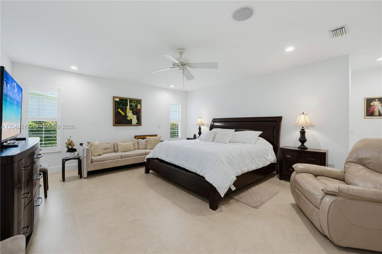 14601 Pompano Dr , Coral Gables, FL 33158 Photo