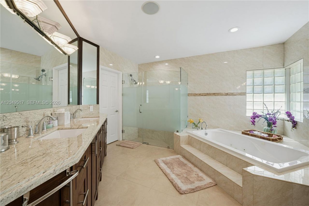 14601 Pompano Dr , Coral Gables, FL 33158 Photo