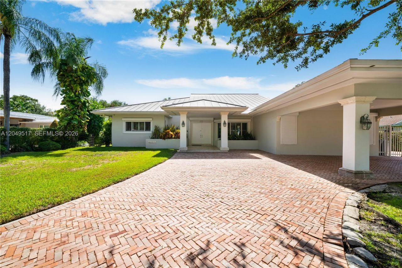 14601 Pompano Dr , Coral Gables, FL 33158 Photo