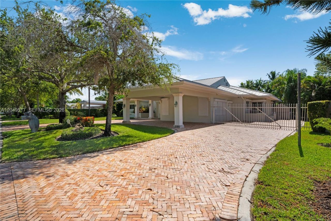 14601 Pompano Dr , Coral Gables, FL 33158 Photo