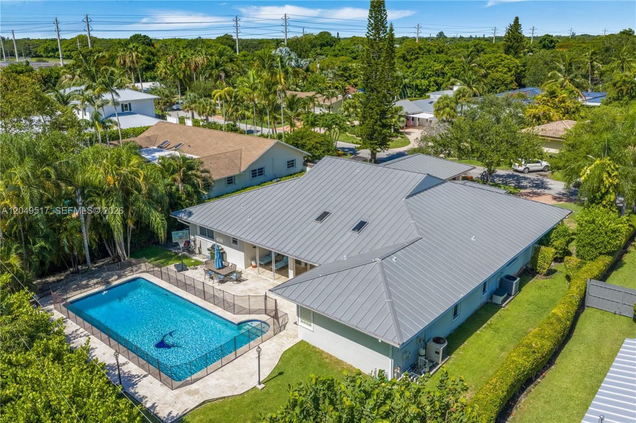 14601 Pompano Dr , Coral Gables, FL 33158 Photo