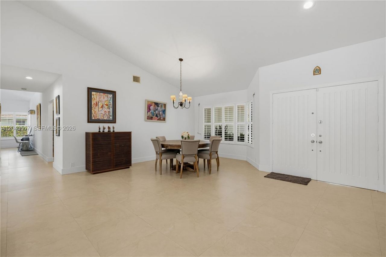 14601 Pompano Dr , Coral Gables, FL 33158 Photo