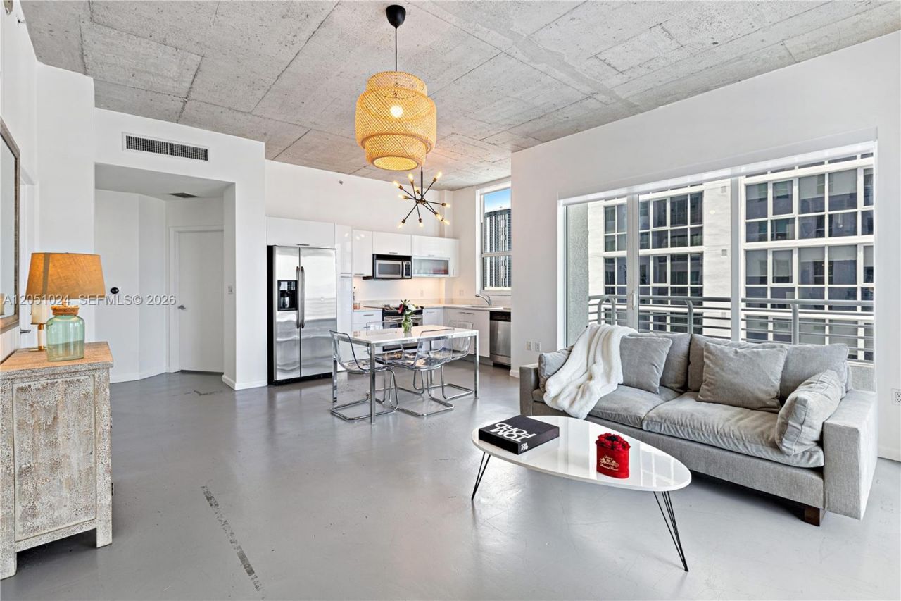133 NE 2nd Ave, Unit 2101, Miami, FL 33132 Photo