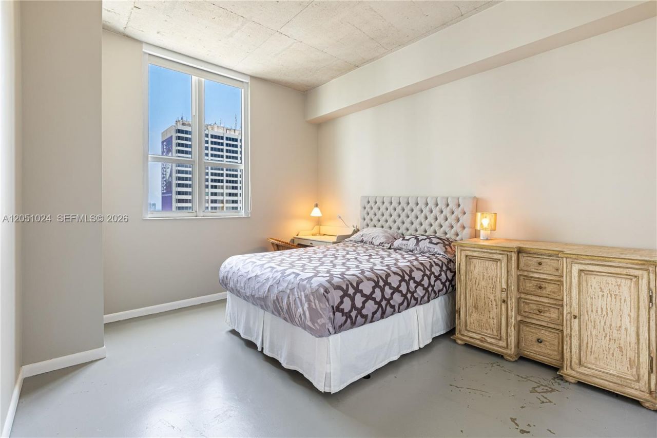 133 NE 2nd Ave, Unit 2101, Miami, FL 33132 Photo