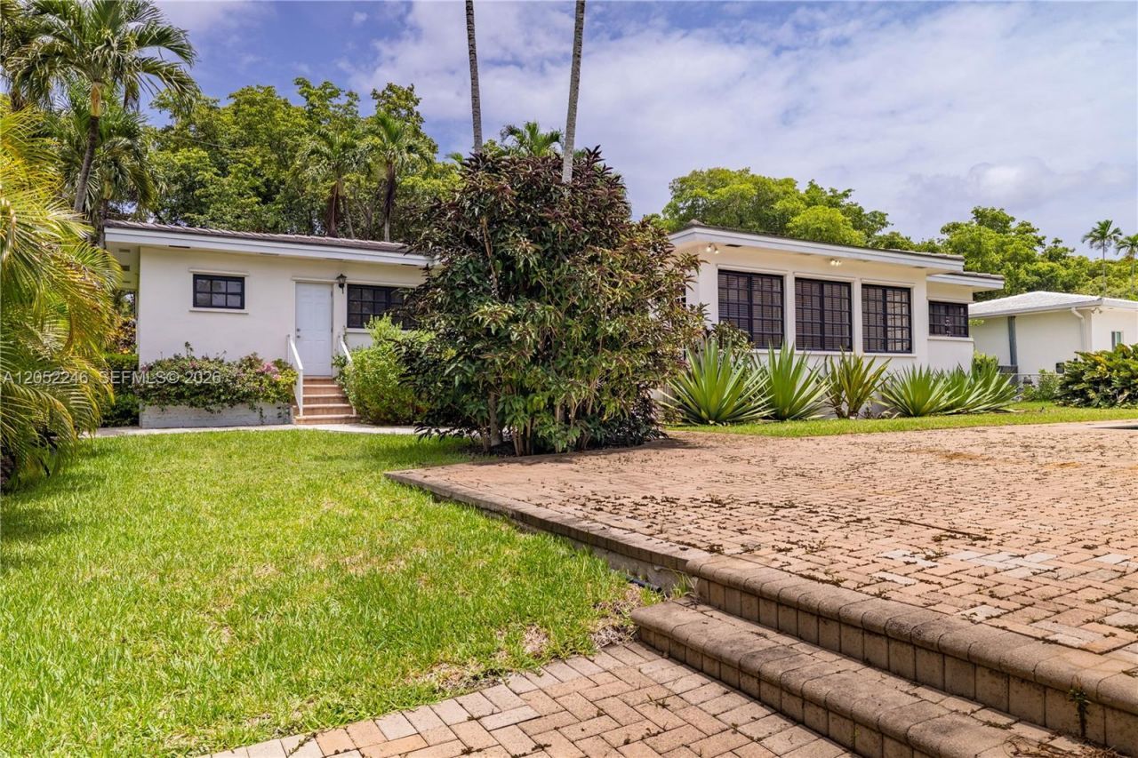 740 Jeronimo Dr, Coral Gables, FL 33146 Photo