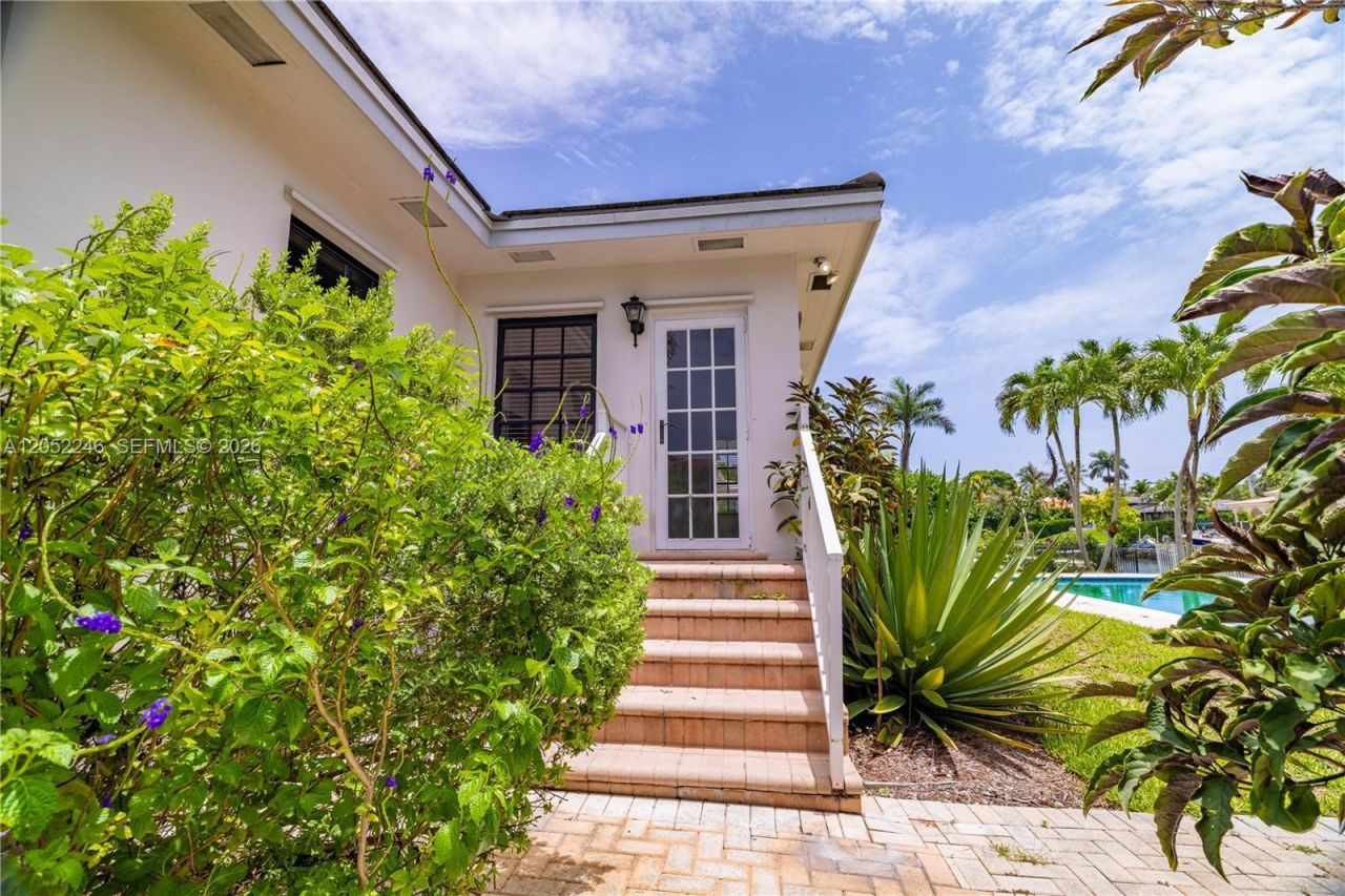 740 Jeronimo Dr, Coral Gables, FL 33146 Photo