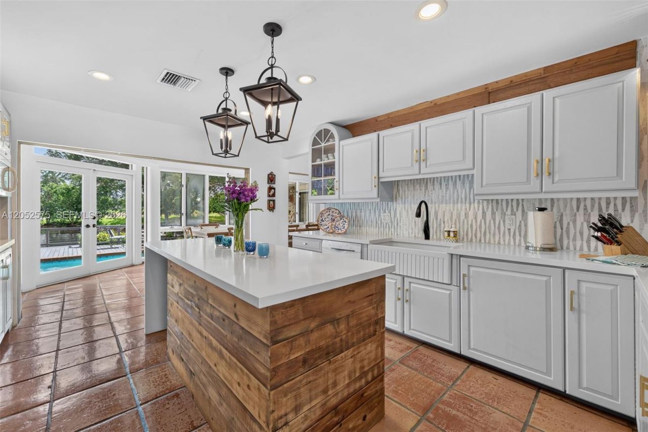 400 Sea Turtle Ter , Plantation, FL 33324 Photo