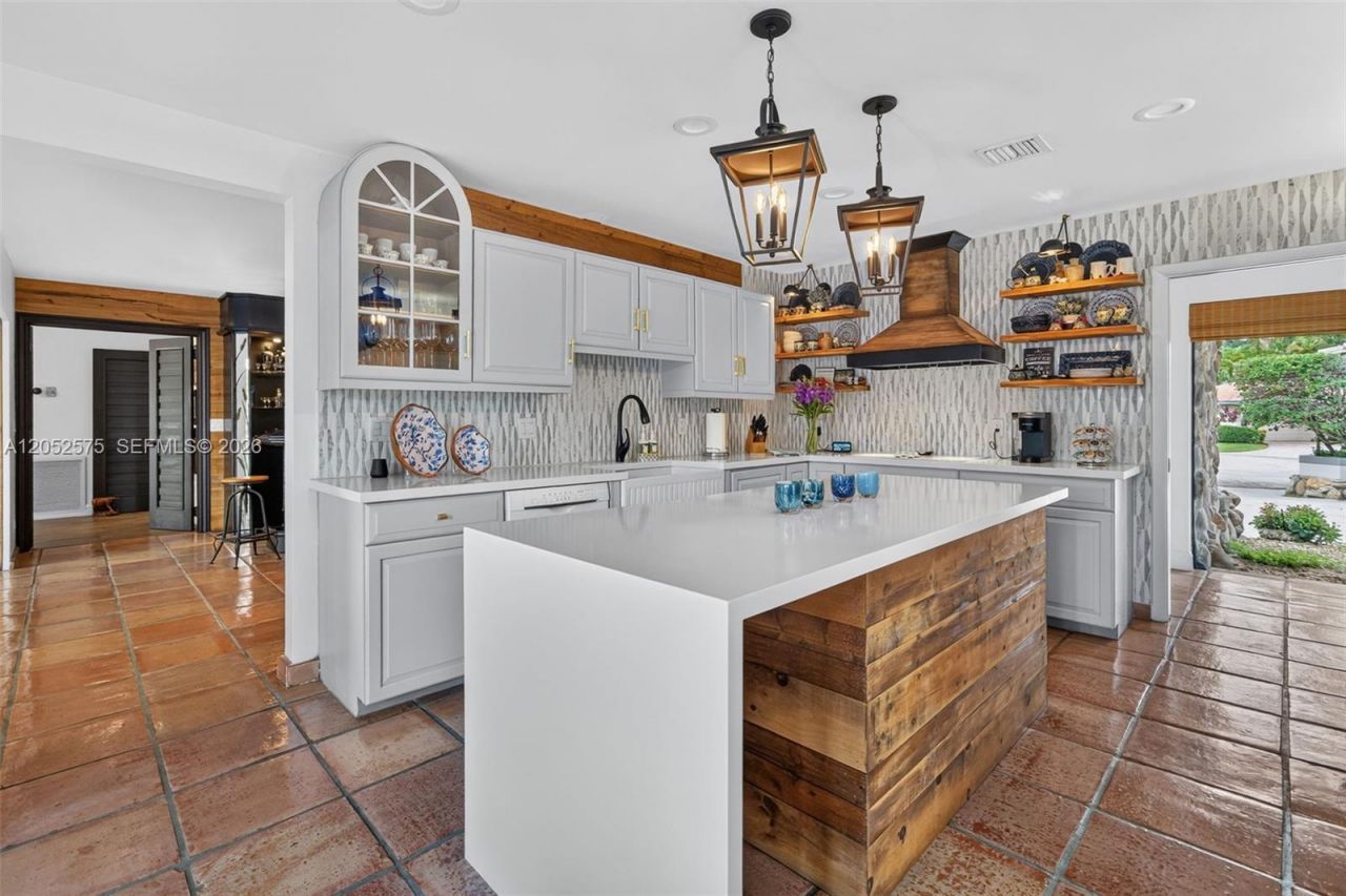 400 Sea Turtle Ter , Plantation, FL 33324 Photo