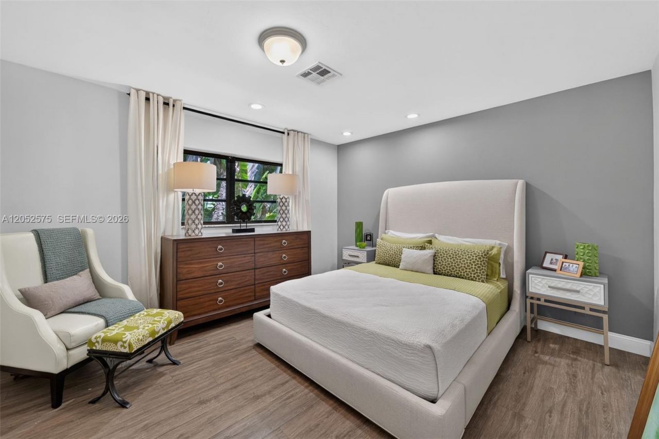 400 Sea Turtle Ter , Plantation, FL 33324 Photo