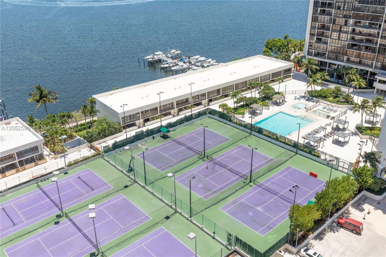 1901 Brickell Ave , Unit B1903, Miami, FL 33129 Photo