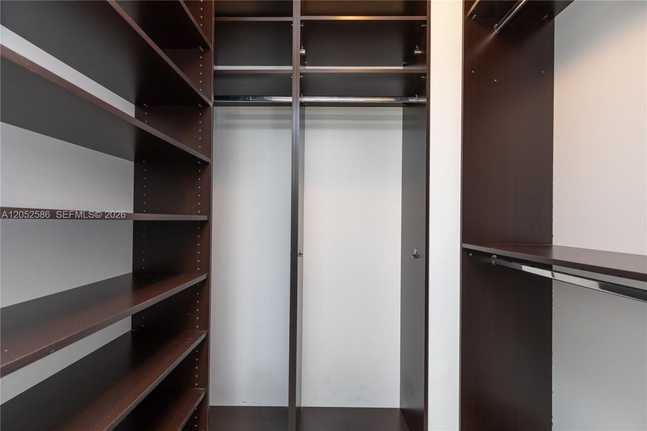 1901 Brickell Ave , Unit B1903, Miami, FL 33129 Photo