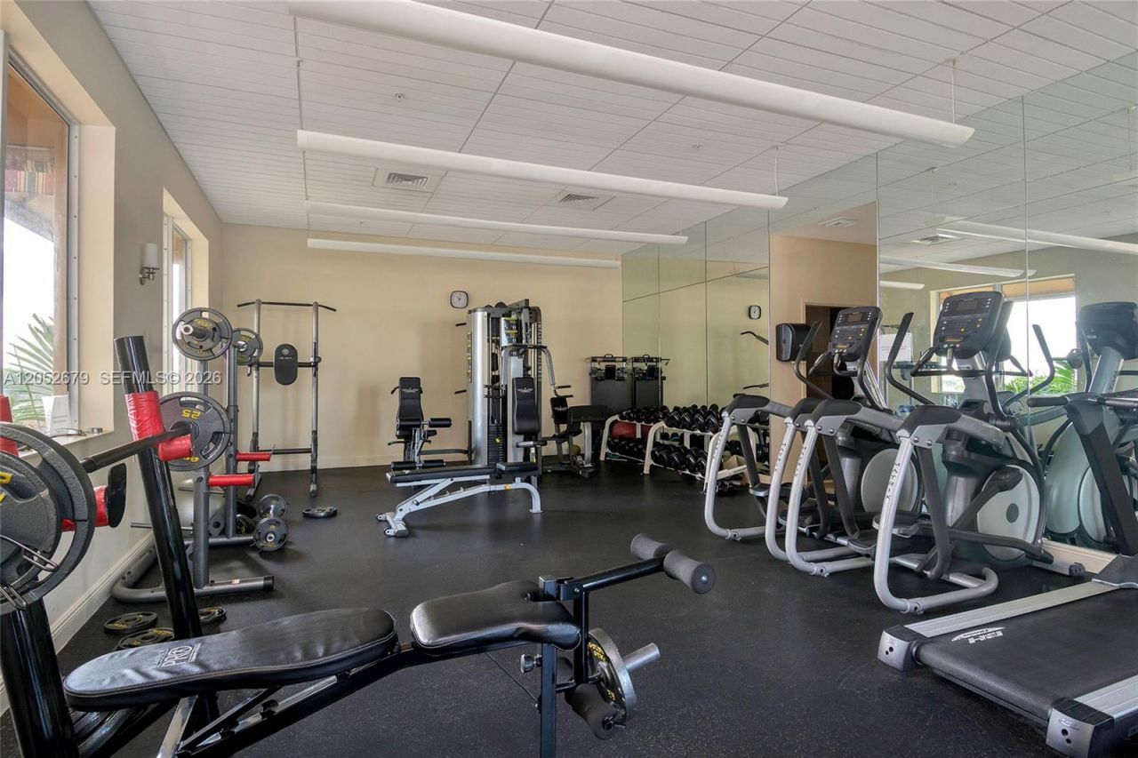 3232 SW 22nd St , Unit 1701, Miami, FL 33145 Photo