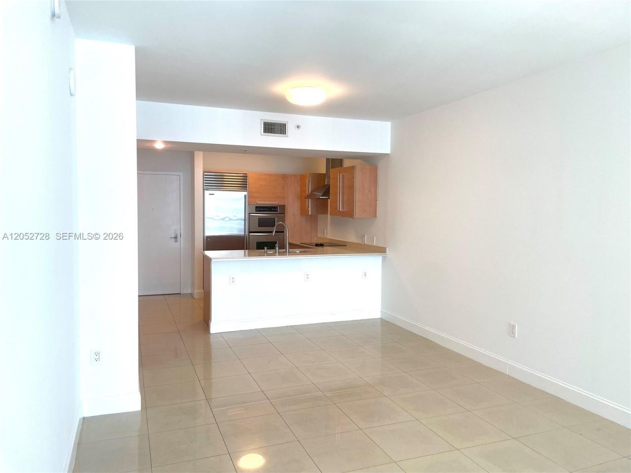 218 SE 14th St , Unit 1004, Miami, FL 33131 Photo
