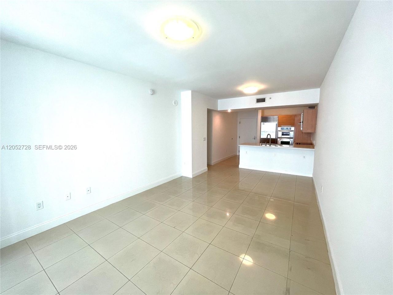 218 SE 14th St , Unit 1004, Miami, FL 33131 Photo