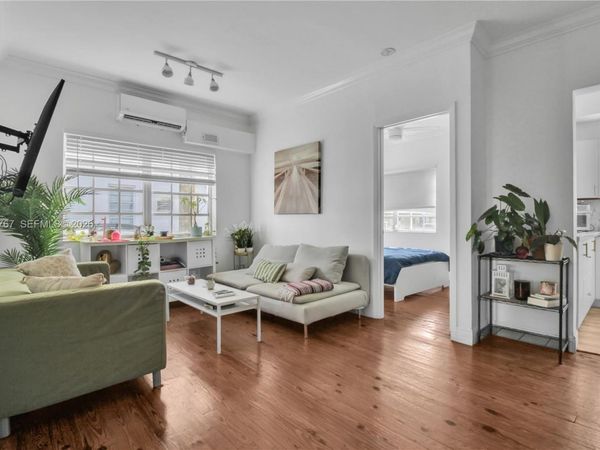 830 10th St , Unit 1, Miami Beach, FL 33139