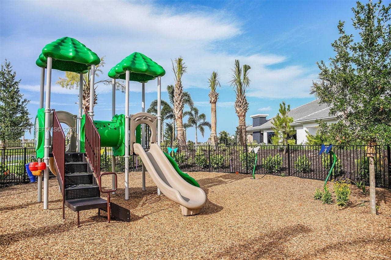 13200 SW Portico Way, Port Saint Lucie, FL 34987 Photo