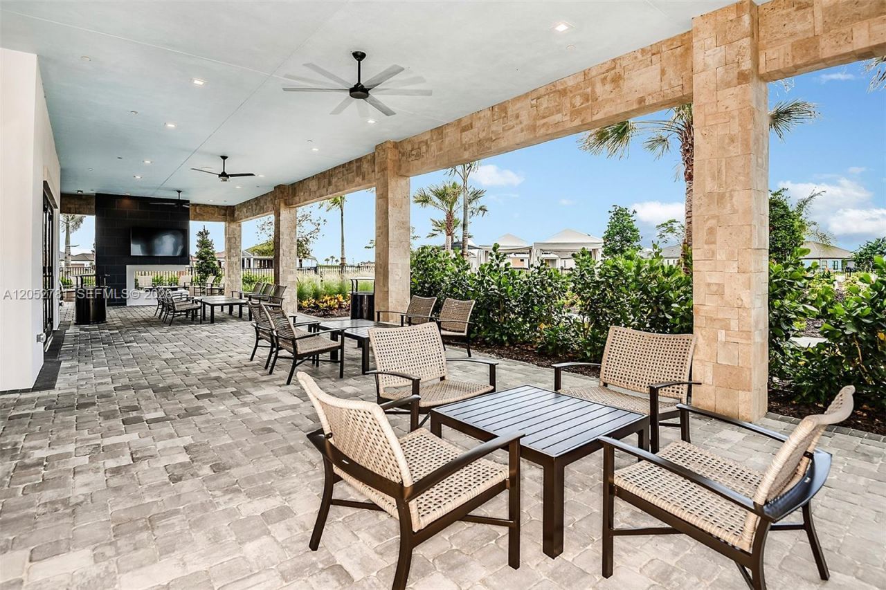 13200 SW Portico Way, Port Saint Lucie, FL 34987 Photo