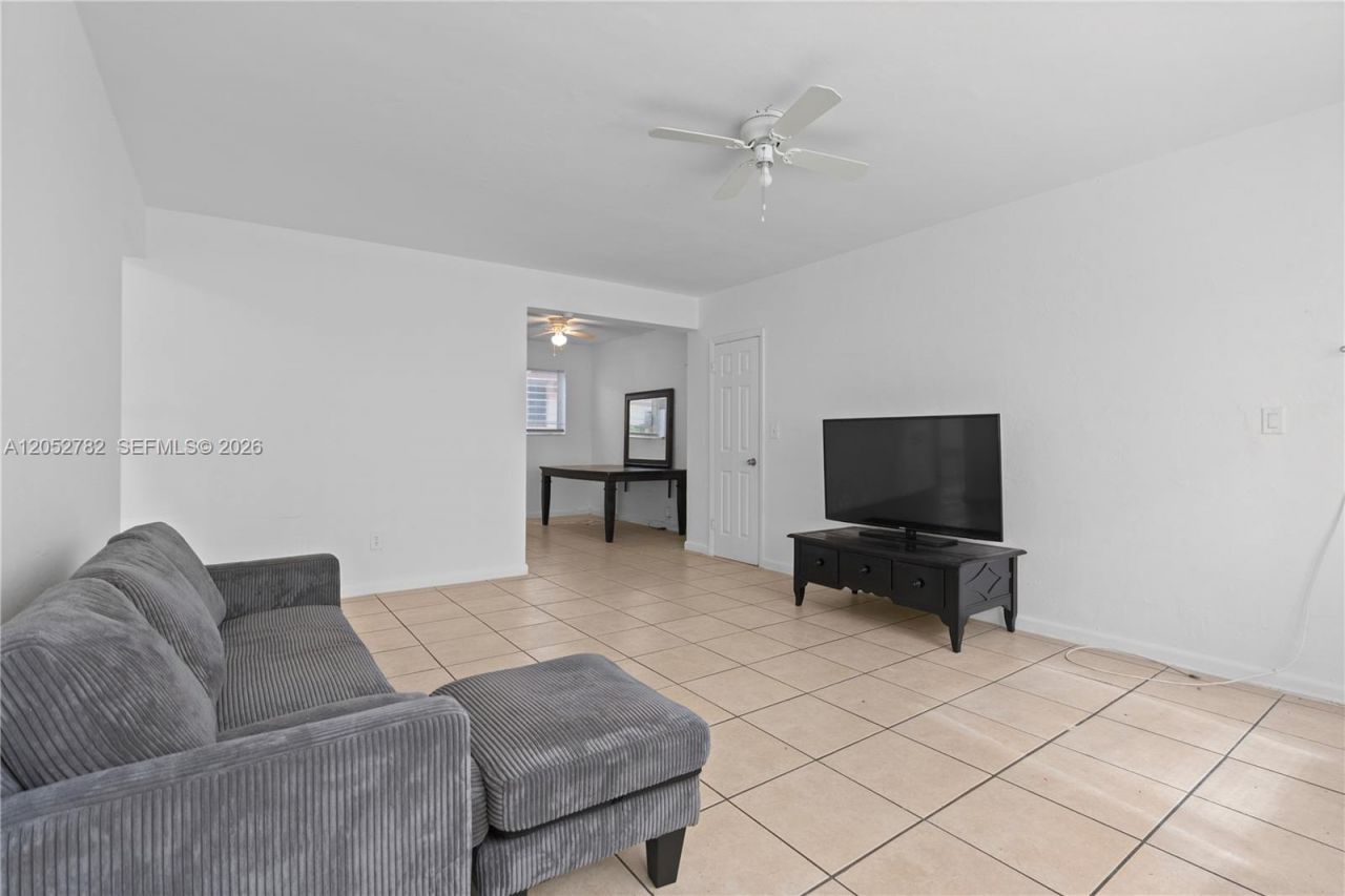 744 85th St , Miami Beach, FL 33141 Photo